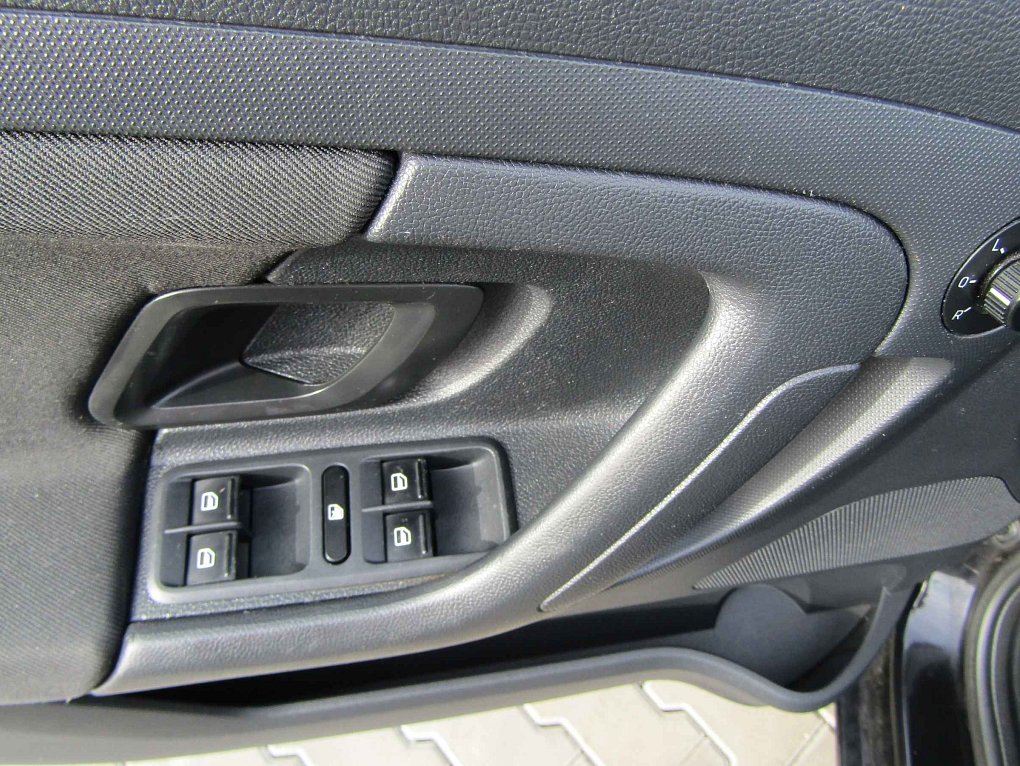 Škoda Fabia II 1.2 TSi Ambiente