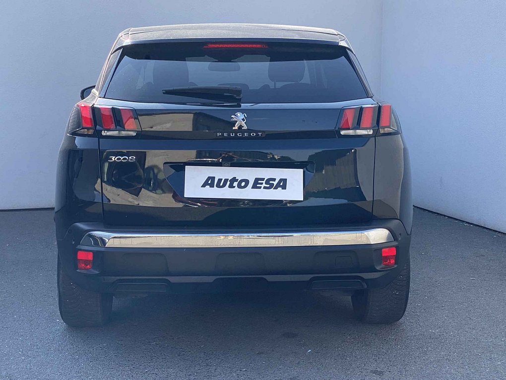 Peugeot 3008 1.2PT Allure