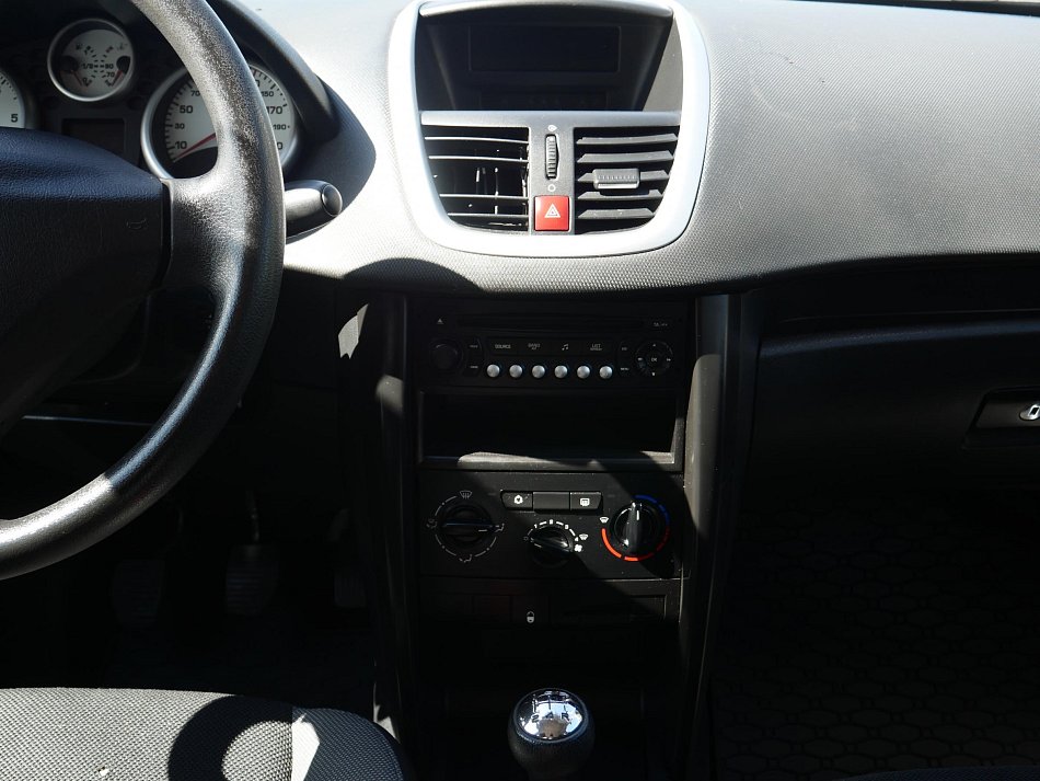 Peugeot 207 1.6 HDi 