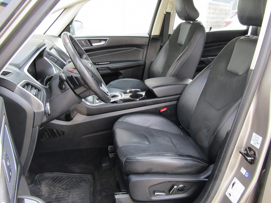 Ford S-MAX 2.0 TDCi  4x4, 7míst