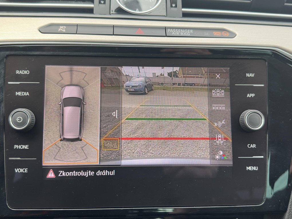 Volkswagen Passat 2.0 TDi 