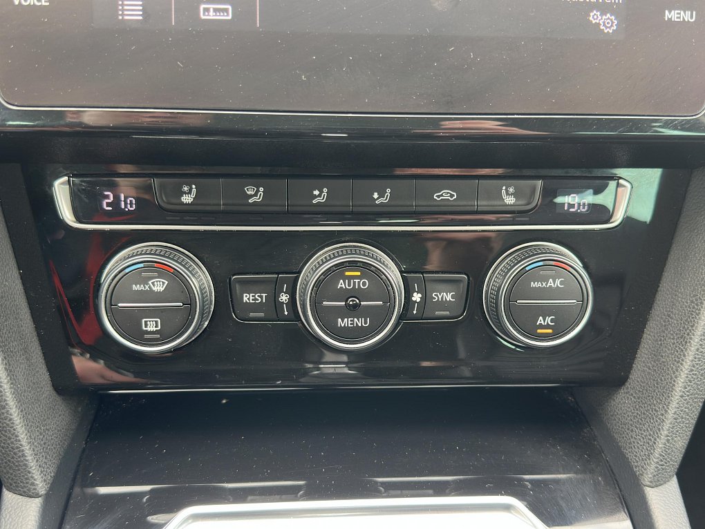 Volkswagen Passat 2.0 TDi 