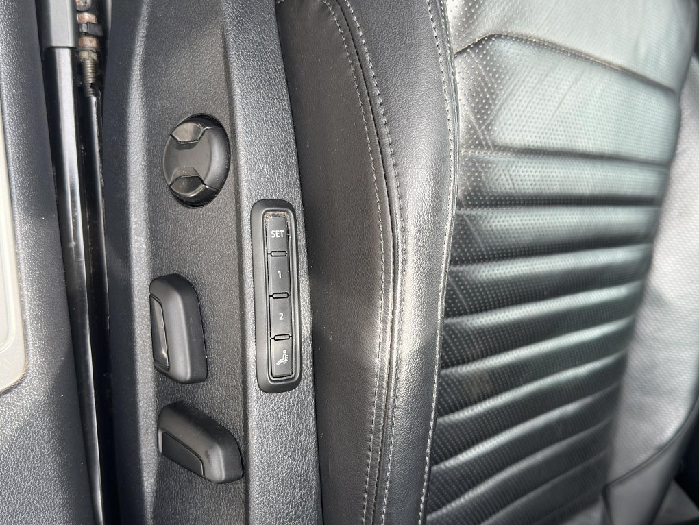 Volkswagen Passat 2.0 TDi 