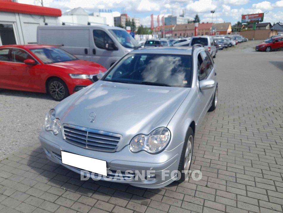 Mercedes-Benz Třída C 1.8 