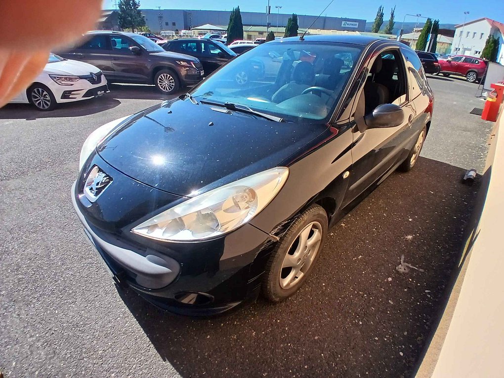 Peugeot 206 1.4i 