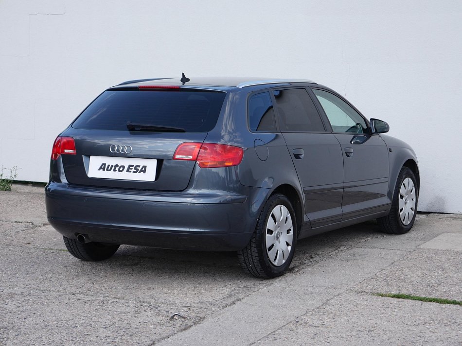 Audi A3 1.6FSi 