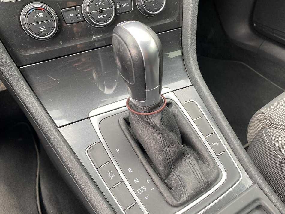 Volkswagen Golf 1.0 TSi Comfortline