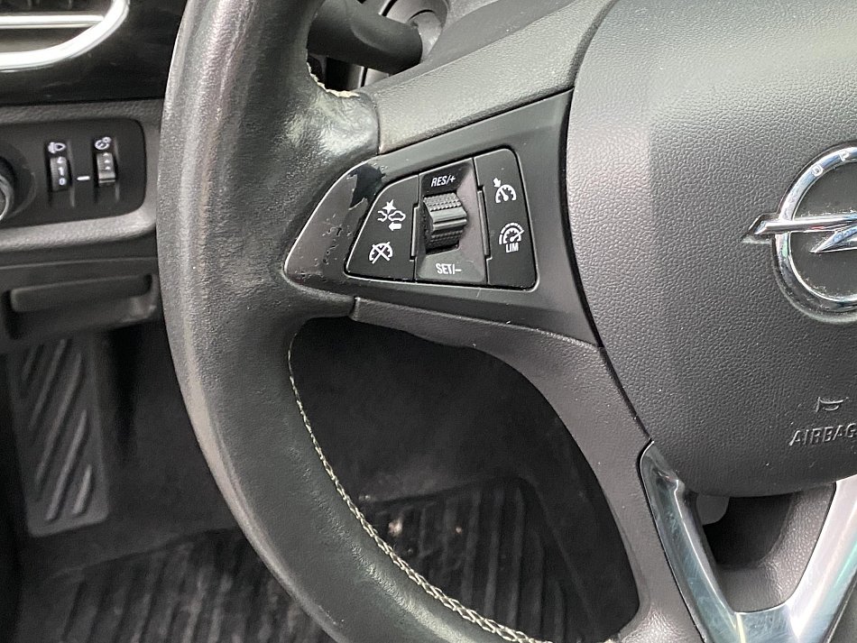 Opel Astra 1.2 T Sport