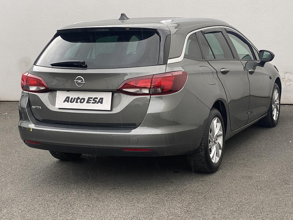 Opel Astra 1.2 T Sport