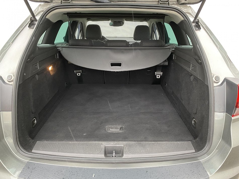 Opel Astra 1.2 T Sport