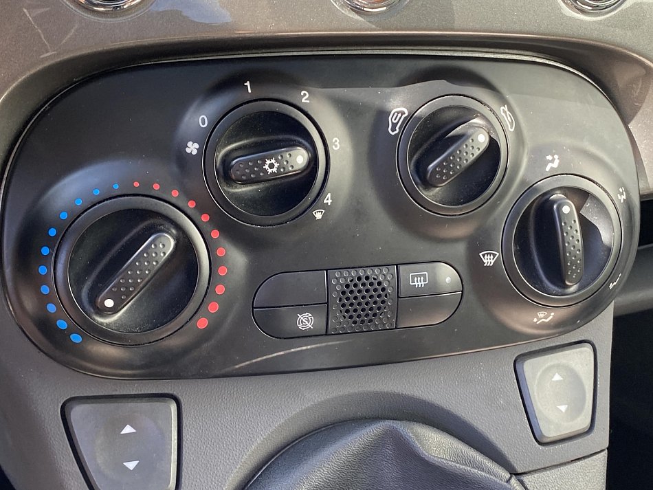 Fiat 500 1.2i Lounge