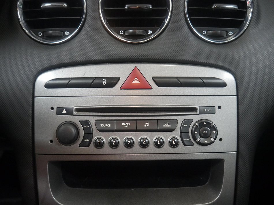 Peugeot 308 1.6i 
