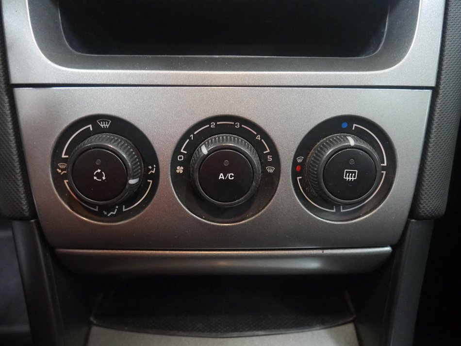 Peugeot 308 1.6i 