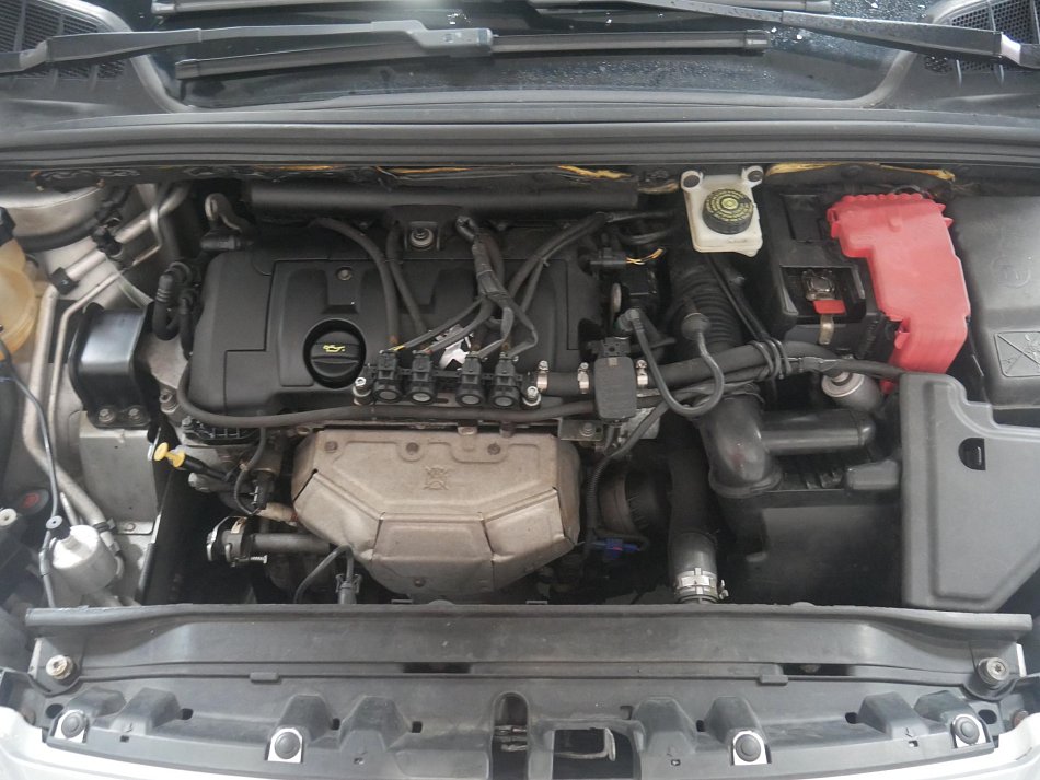 Peugeot 308 1.6i 