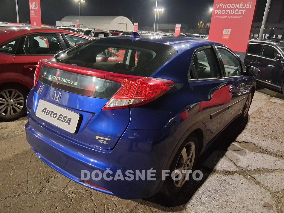 Honda Civic 1.8i 