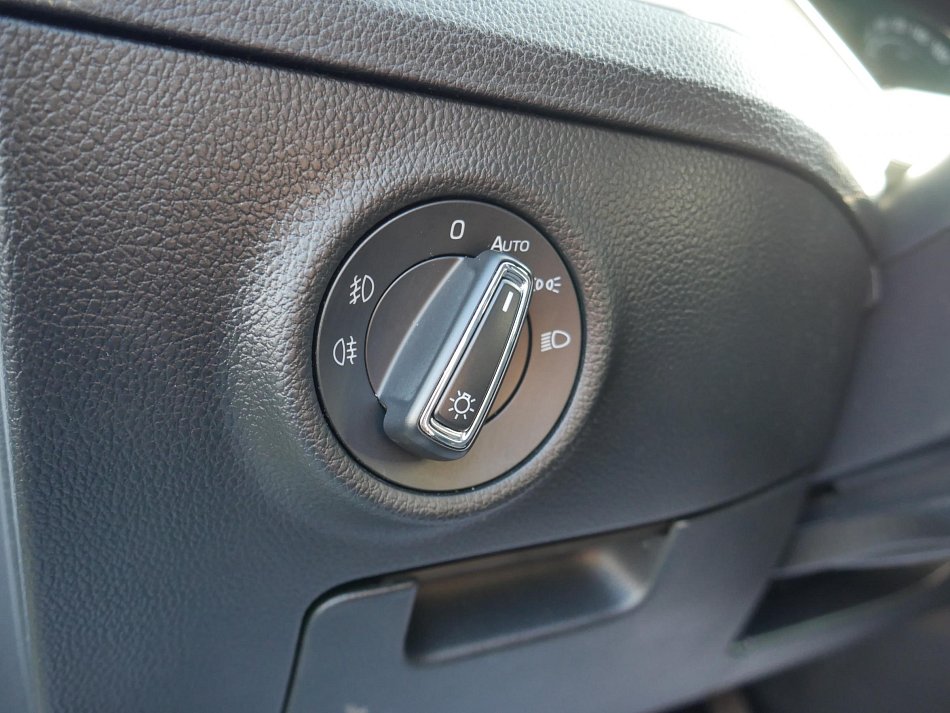 Škoda Superb III 2.0 TDi Ambition