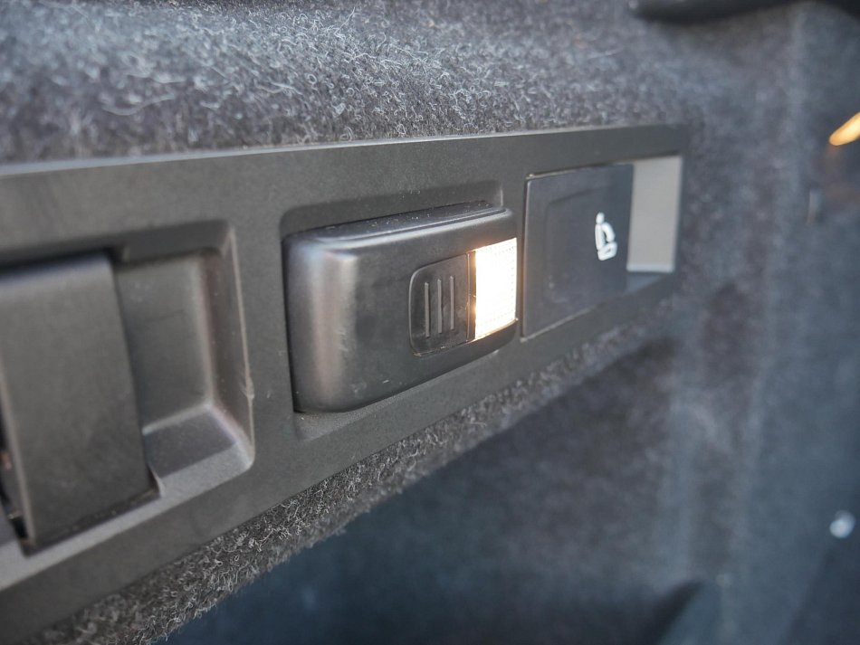 Škoda Superb III 2.0 TDi Ambition