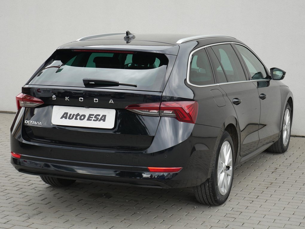 Škoda Octavia IV 1.5 TSi Style
