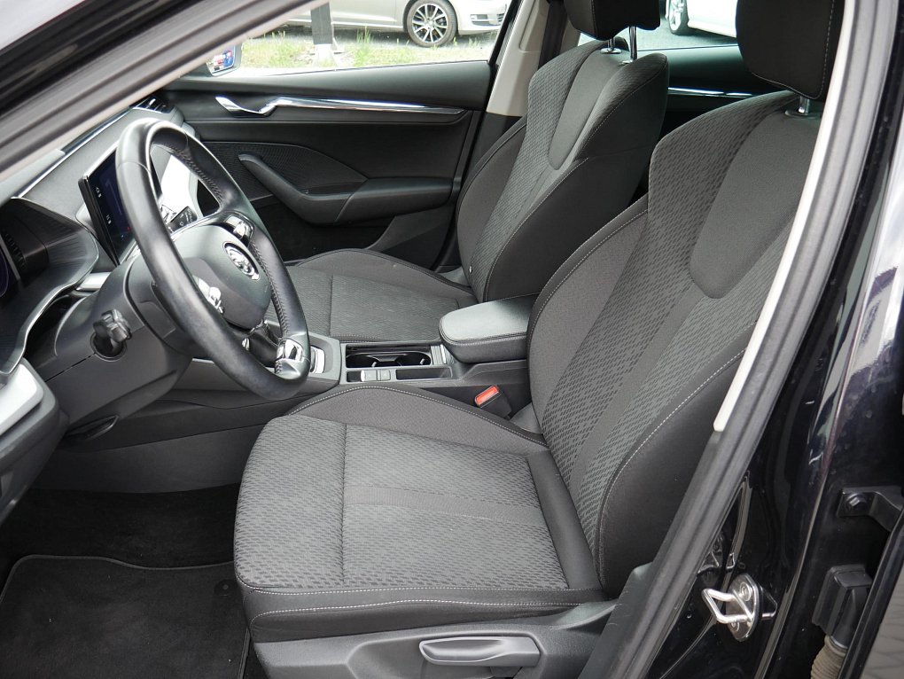 Škoda Octavia IV 1.5 TSi Style