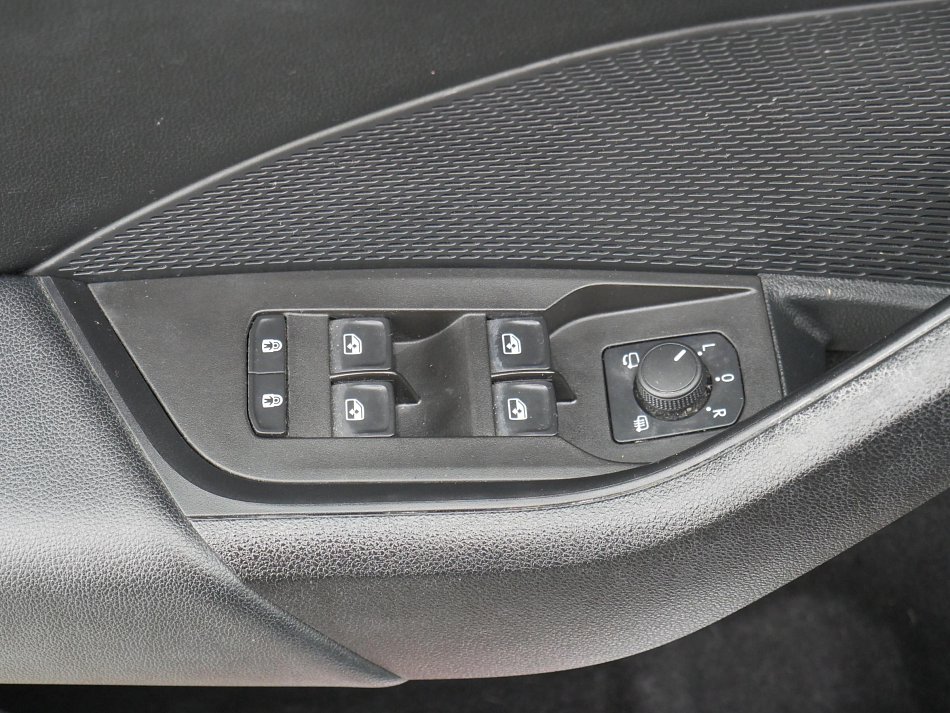 Škoda Octavia IV 1.5 TSi Style