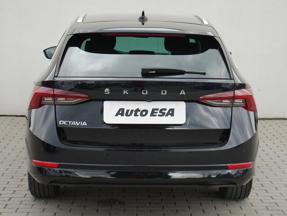 Škoda Octavia IV 1.5 TSi Style