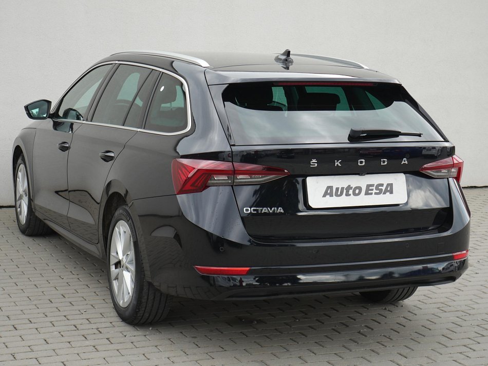 Škoda Octavia IV 1.5 TSi Style