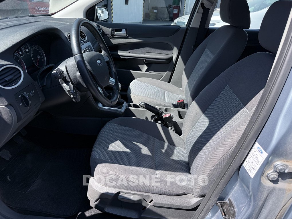 Ford Focus 1.6i 