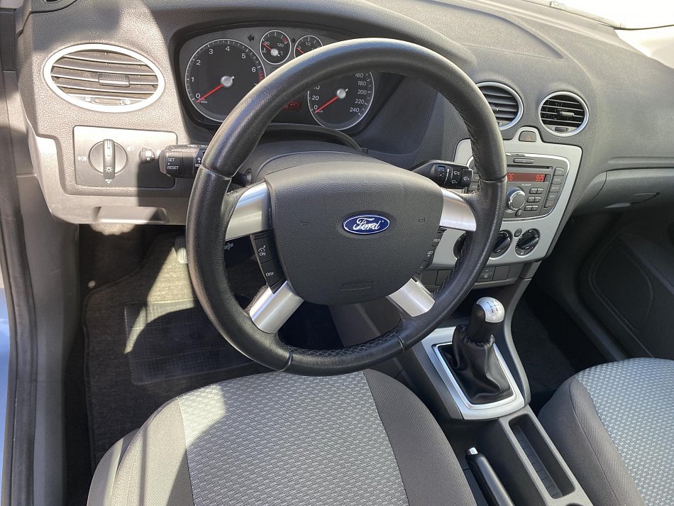Ford Focus 1.6i 