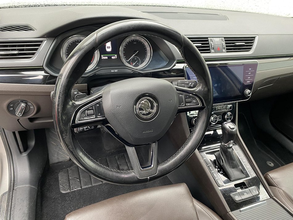 Škoda Superb III 2.0 TDi L&K 4x4