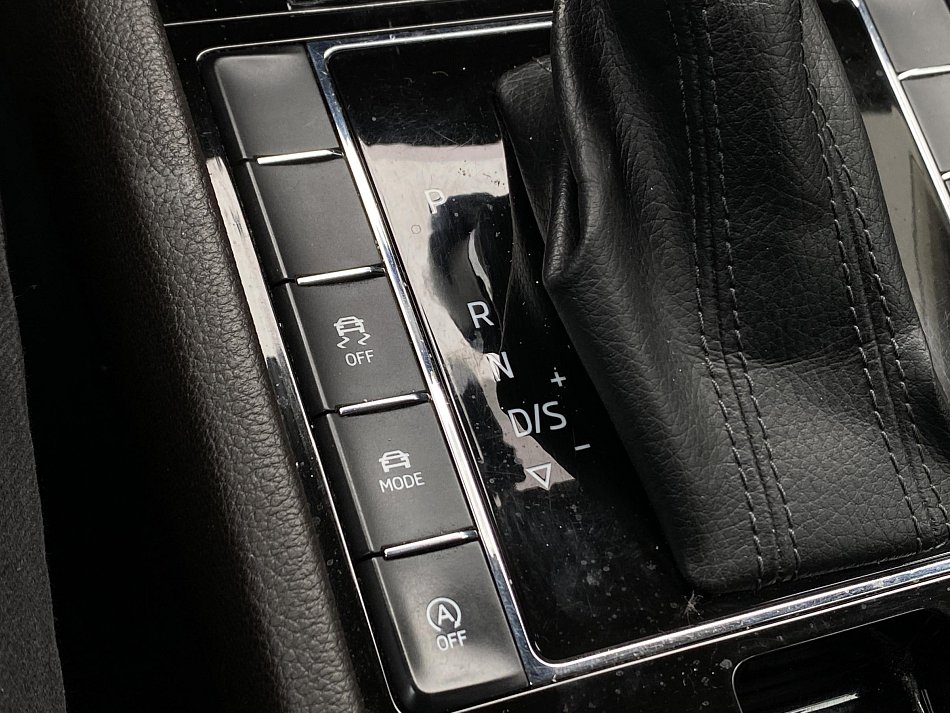 Škoda Superb III 2.0 TDi L&K 4x4