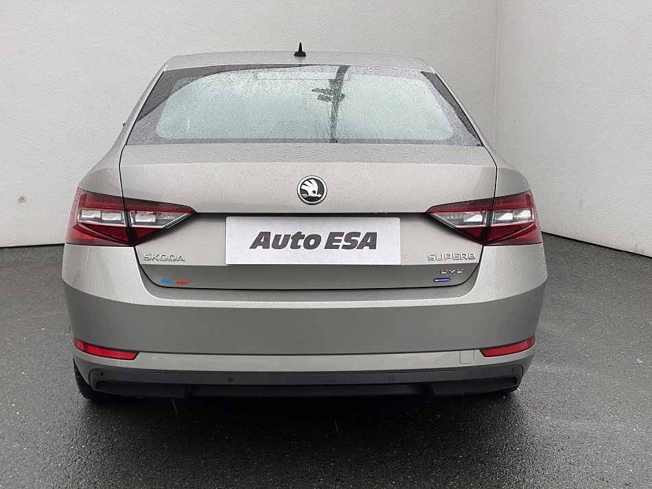 Škoda Superb III 2.0 TDi L&K 4x4