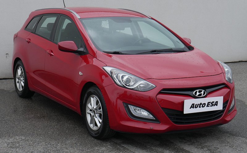 Hyundai I30 1.6 i Trikolor