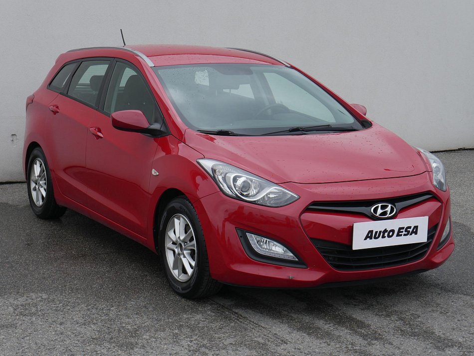 Hyundai I30 1.6 i Trikolor