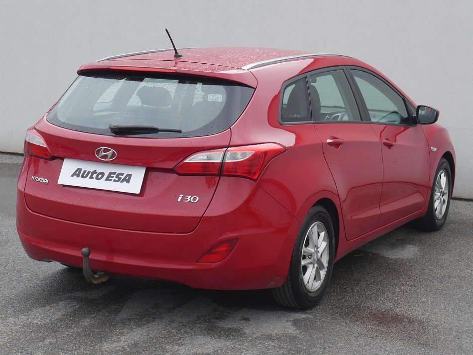 Hyundai I30 1.6 i Trikolor