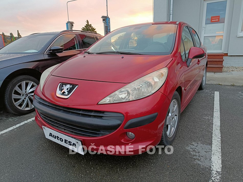 Peugeot 207 1.4 i 