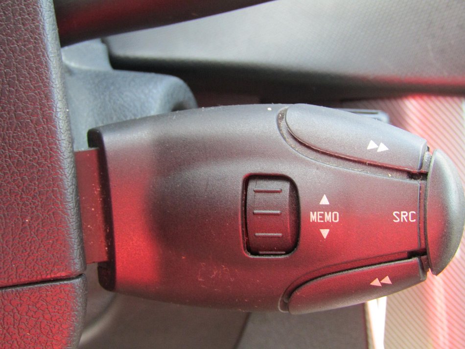 Peugeot 207 1.4 i 