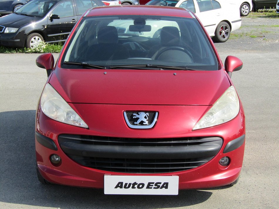 Peugeot 207 1.4 i 