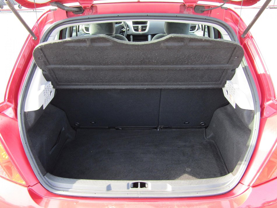Peugeot 207 1.4 i 