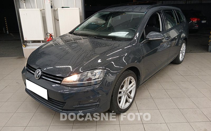 Volkswagen Golf 1.6 TDi 