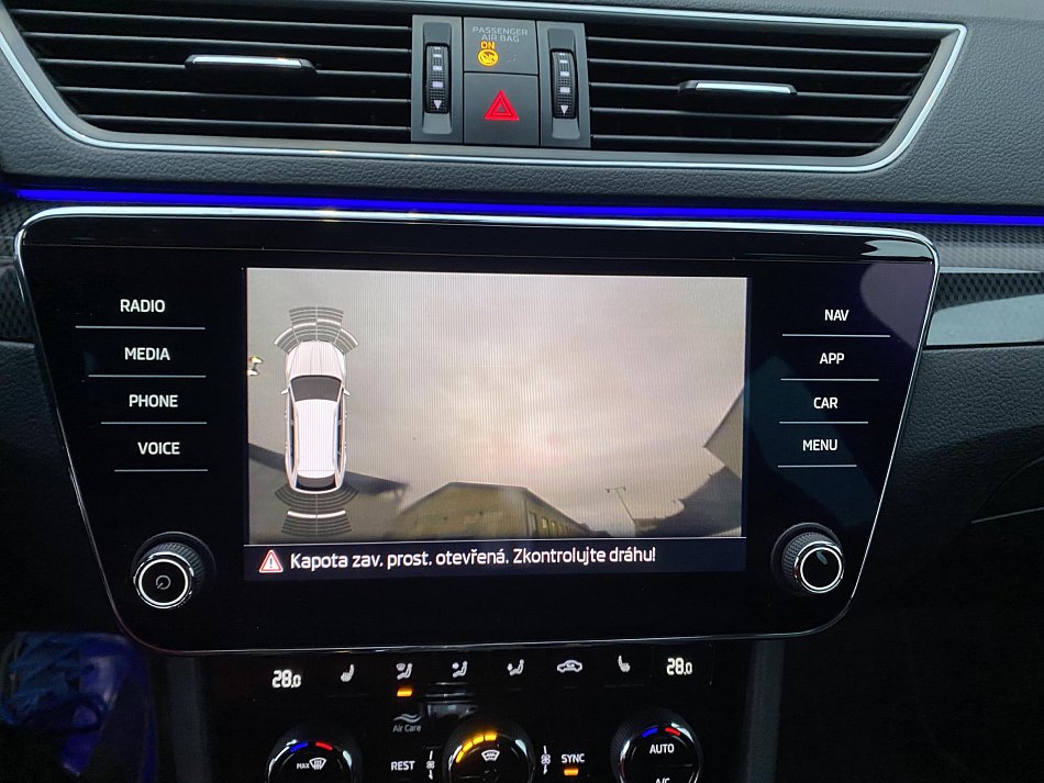 Škoda Superb III 2.0TDI SportLine