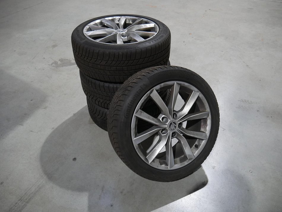 Škoda Superb III 2.0 TDi Ambition