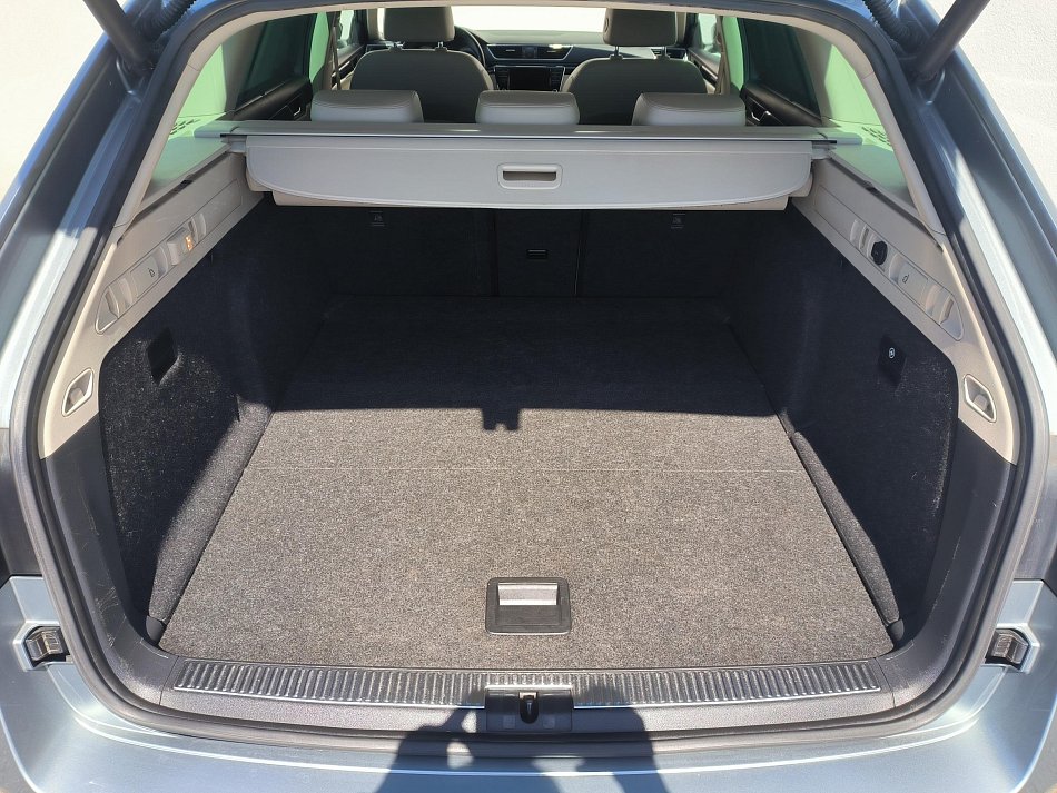 Škoda Superb III 2.0TDI L&K 4x4