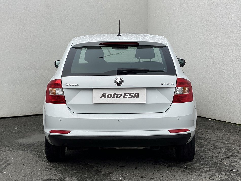 Škoda Rapid 1.6 TDi Ambition
