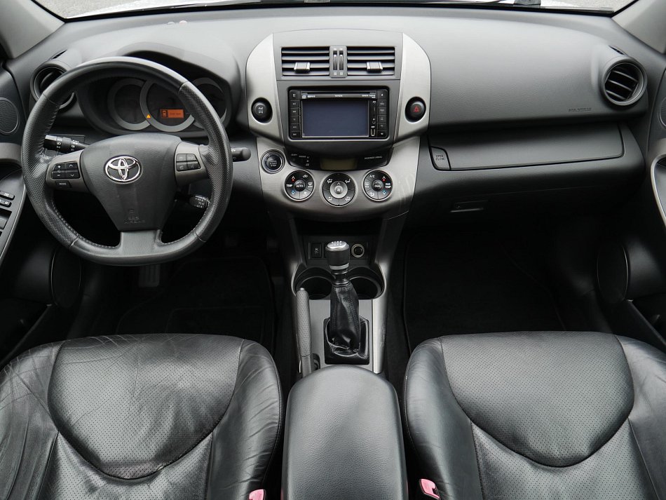 Toyota RAV4 2.0i  4x4