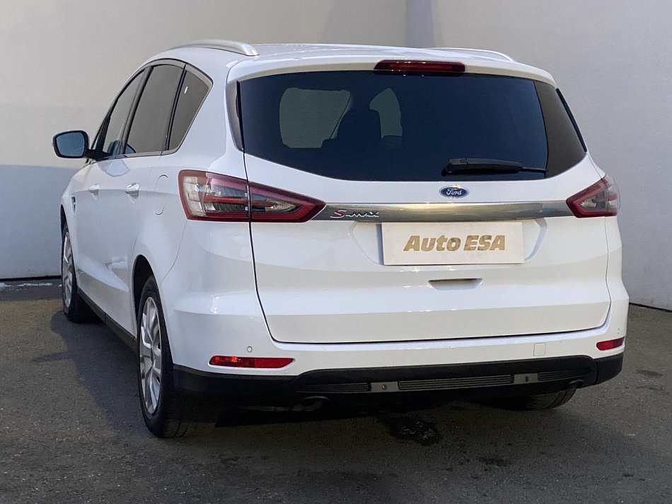 Ford S-MAX 1.5EB Titanium