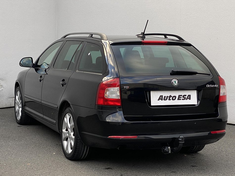 Škoda Octavia II 2.0 TDi Elegance