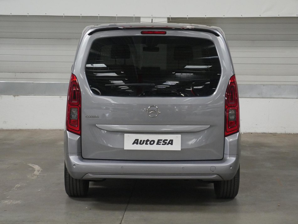 Opel Combo 1.2T  Life