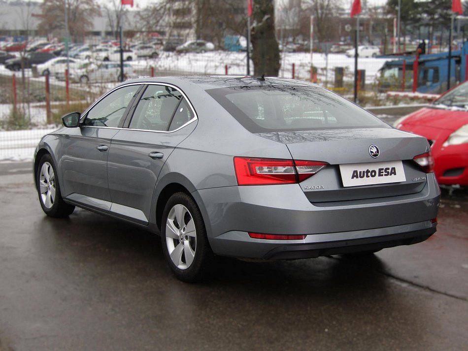Škoda Superb III 1.4 TSi Ambition