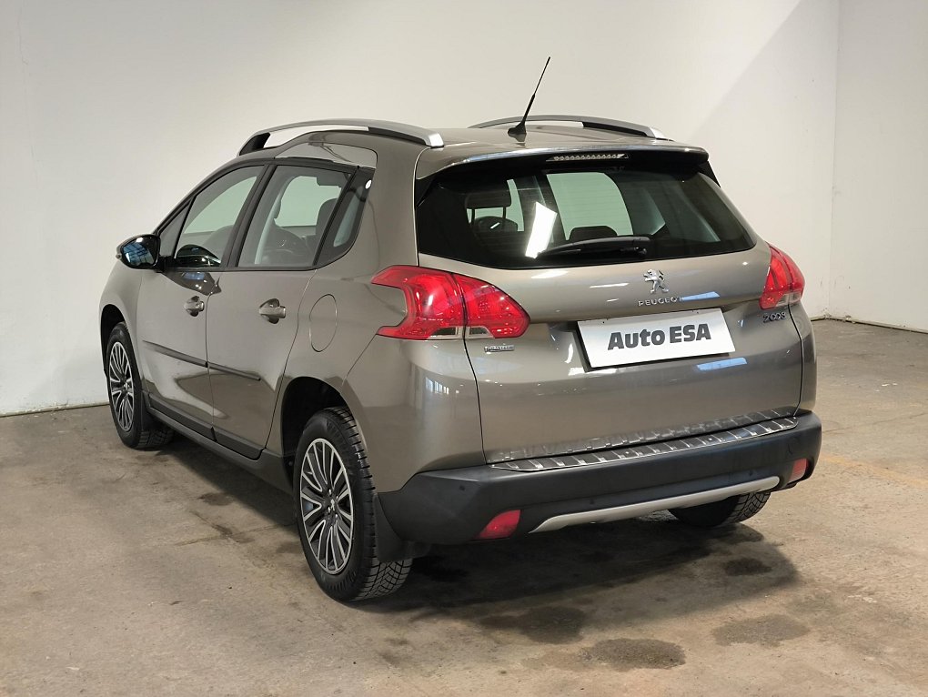 Peugeot 2008 1.2PT 