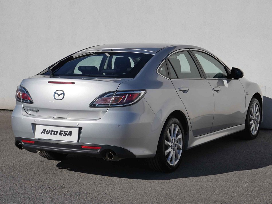 Mazda 6 2.0 i 